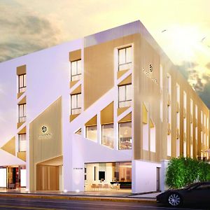 Diagonal Hotel